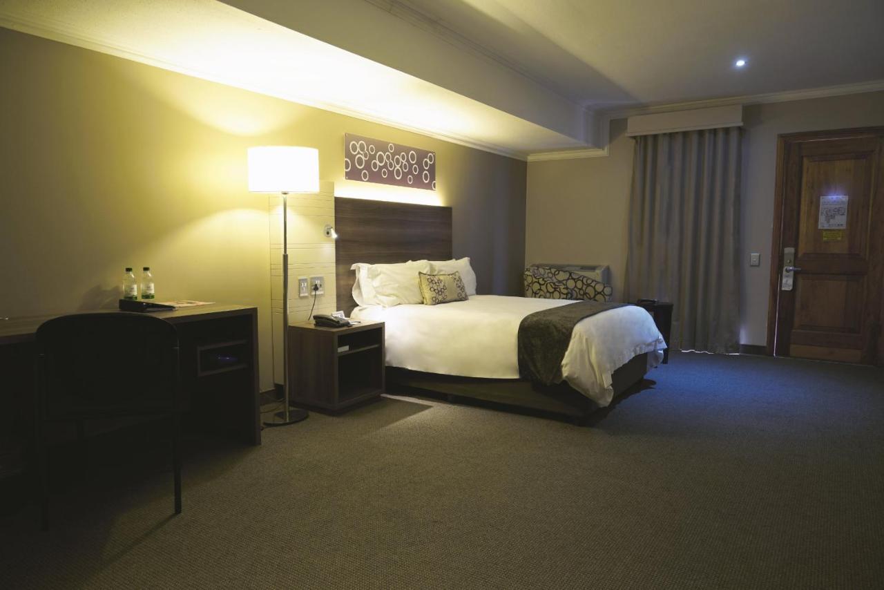 Birchwood Hotel And Or Tambo Conference Centre Boksburg Luaran gambar